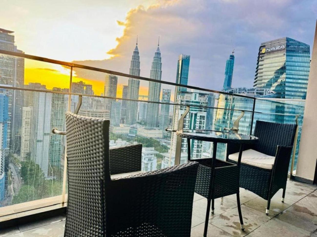 Crown Suites The Manor Klcc Kuala Lumpur City Center Dış mekan fotoğraf