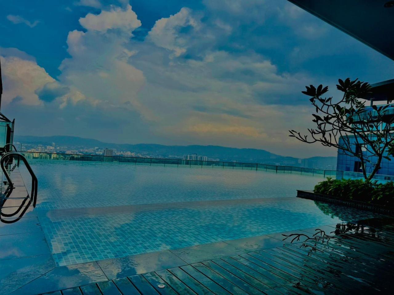 Crown Suites The Manor Klcc Kuala Lumpur City Center Dış mekan fotoğraf