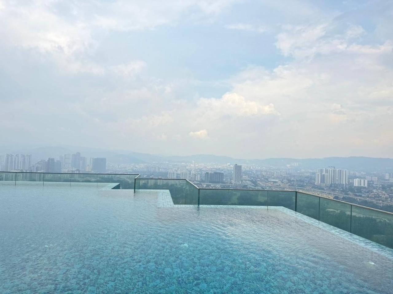 Crown Suites The Manor Klcc Kuala Lumpur City Center Dış mekan fotoğraf